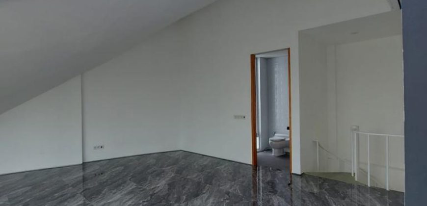 Dijual Rumah Area Exclusive Pondok Indah Tropical Modern