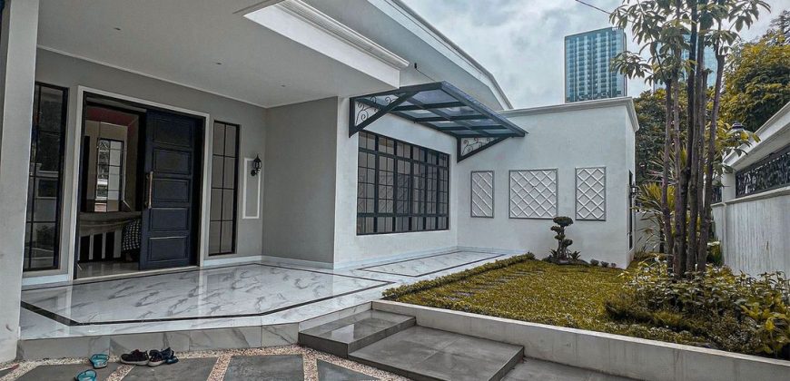 Dijual Rumah Semi Furnished Brand New Cilandak
