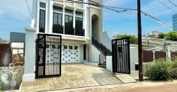 Brand New House Ampera Kemang 3 Lantai