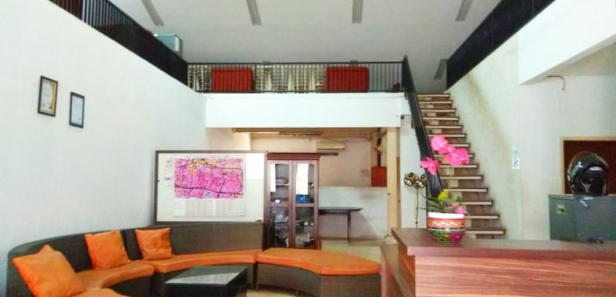 Dijual Rumah eks Kantor di Kemang