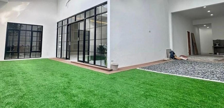 Dijual Rumah Semi Furnished Brand New Cilandak