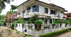 Dijual Rumah Lama di Dalam Perumahan Lokasi Hook