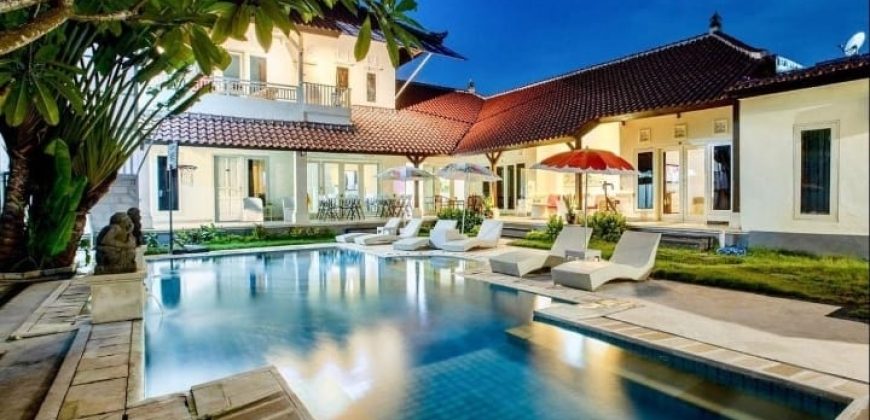 Rumah Semi Villa Diperumahan Elit Nusa Dua Bali