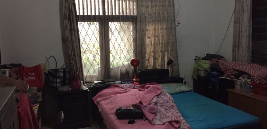 Dijual Cepat Rumah Lama Lahan Luas Lokasi Strategis Kemang