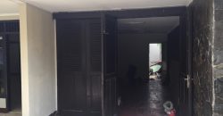 Dijual Rumah Second Terawat Baik Lokasi Nyaman Dan Strategis Dekat Blok M Plaza