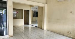 Disewakan Rumah Tua Cocok Untuk Coffee Shop Dan Cafe Area Cipete