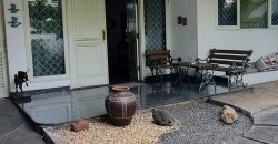 Dijual Rumah Bangunan Lama Duren Tiga