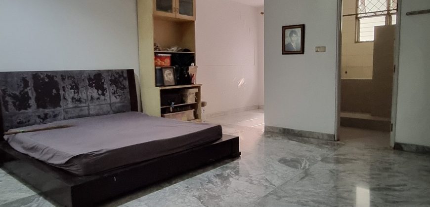 Dijual Rumah Bangunan Lama Duren Tiga