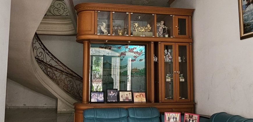 Dijual Rumah Kelapa Gading Jakarta Utara