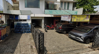 Dijual Rumah Untuk Usaha Lokasi Dekat Dengan Area Radio Dalam