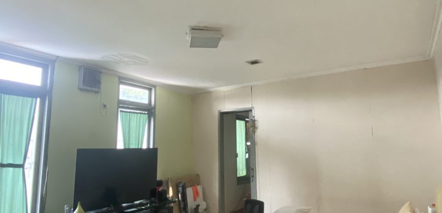 Dijual Rumah Untuk Usaha Lokasi Dekat Dengan Area Radio Dalam