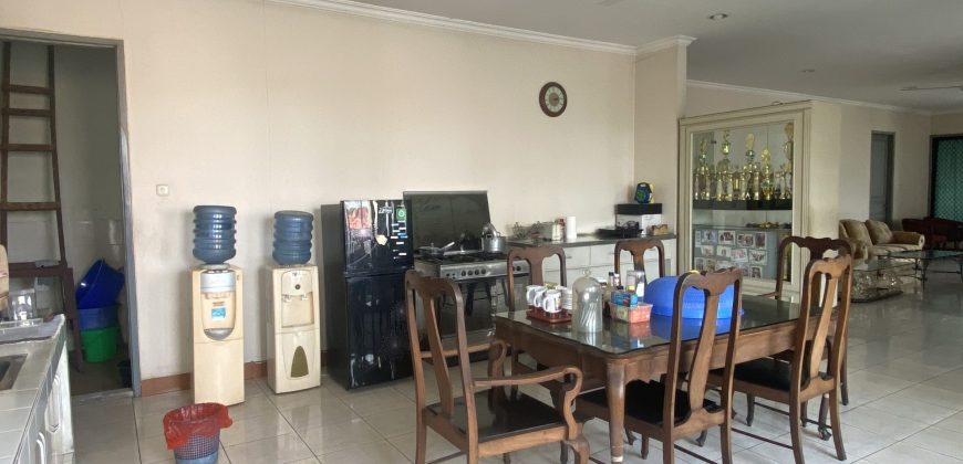 Dijual Rumah Untuk Usaha Lokasi Dekat Dengan Area Radio Dalam
