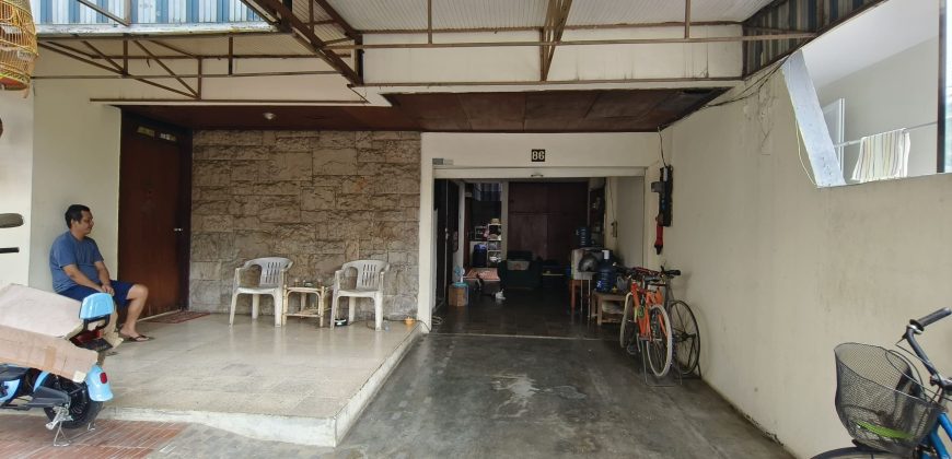 DIJUAL RUMAH DALAM KOMPLEK DI KAYU PUTIH LINGKUNGAN ASRI DAN NYAMAN