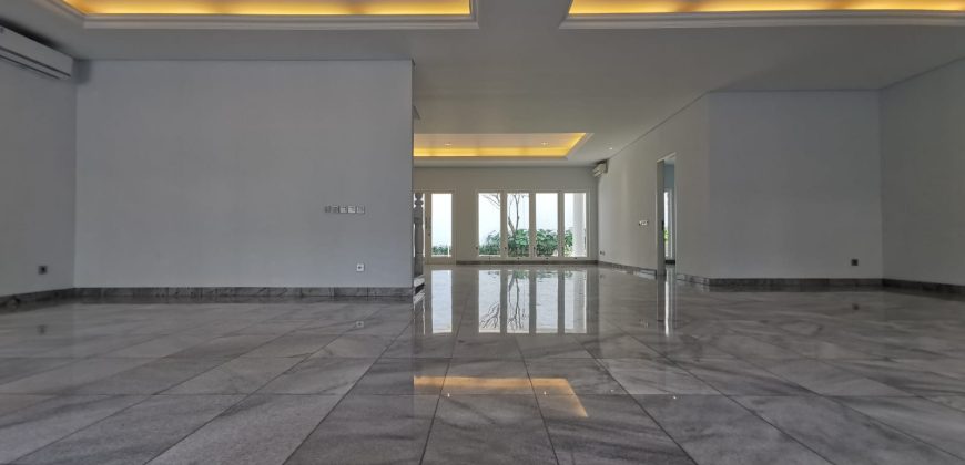 Disewakan Rumah Mewah di Hanglekir Kebayoran Baru