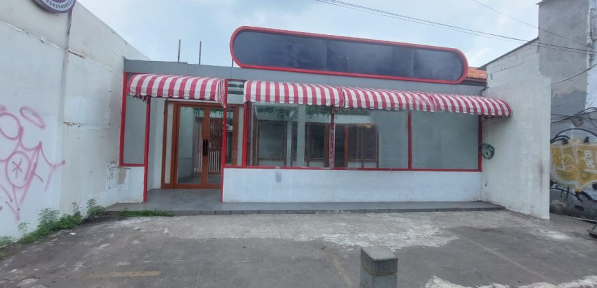 Disewakan Ruko Exclusive Area Kemang Cocok Untuk Cafe And Resto