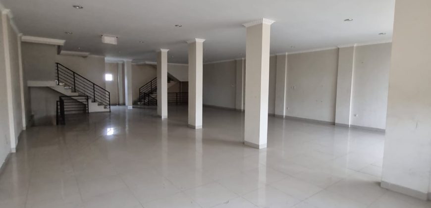 Disewakan Ruko Pondok Gede Parkiran Luas