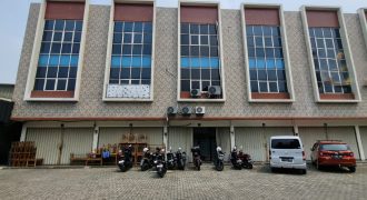 Disewakan Ruko Pondok Gede Parkiran Luas