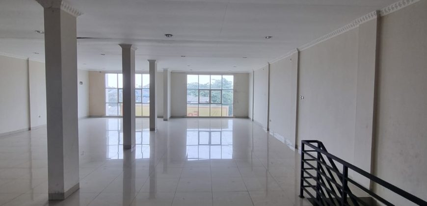 Disewakan Ruko Pondok Gede Parkiran Luas