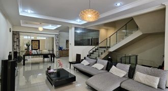 Dijual Rumah Mewah di Sunter Permai Jaya Semi furnished