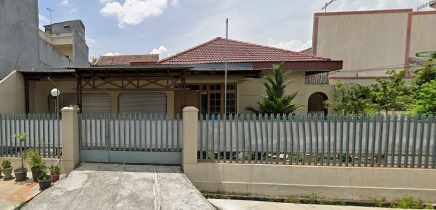 Dijual Rumah Rapih Ngantong Komplek Pondok Bambu