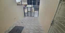 DISEWAKAN Rumah daerah Taman Ratu bangunan baru