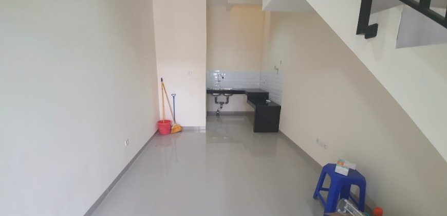 DISEWAKAN Rumah daerah Taman Ratu bangunan baru