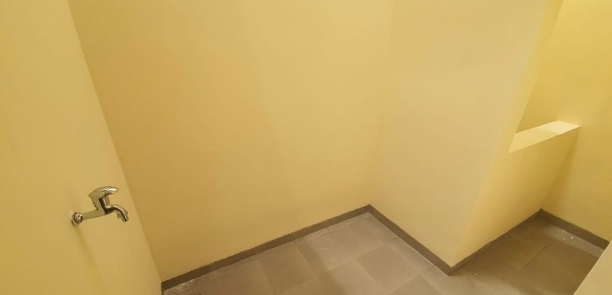 DISEWAKAN Rumah daerah Taman Ratu bangunan baru