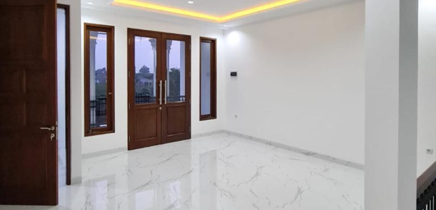 Dijual Rumah Bangunan Baru Exclusive 3 Lantai Pesanggrahan