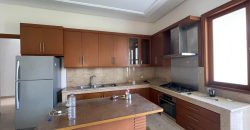 Disewakan Rumah Modern Tropical di Pejaten