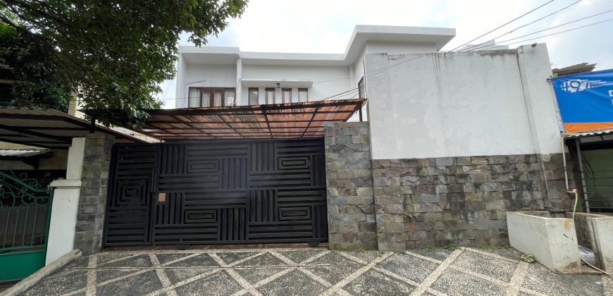 Dijual Rumah Kebayoran Baru Jakarta Selatan