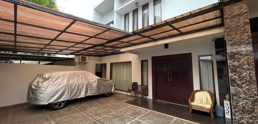 Dijual Rumah Kebayoran Baru Jakarta Selatan