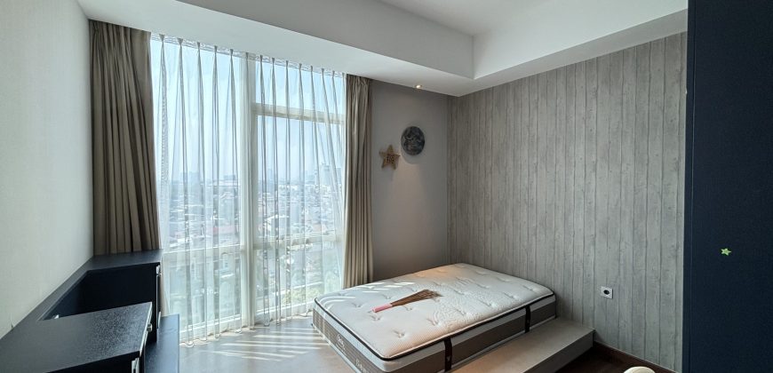Jual Cepat Apartment Kensington Private Lift Ready Furnish