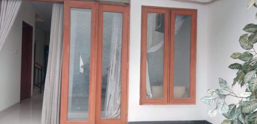 Dijual Rumah Dalam Komplek Perumahan 1 gate system
