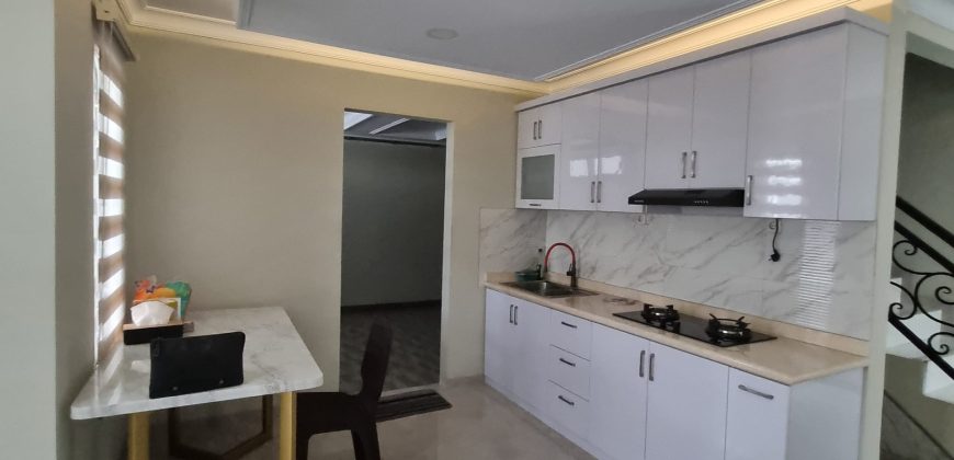 Dijual dan Disewakan Rumah dalam Cluster Furnished Jagakarsa