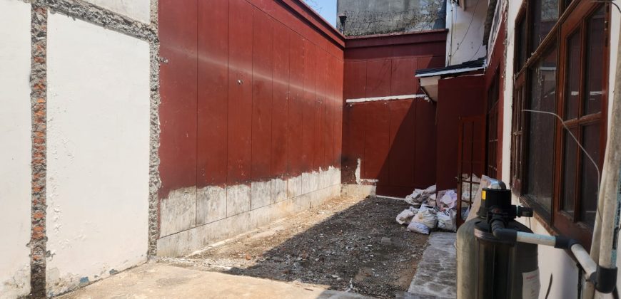 Disewakan Rumah Usaha Ex Cafe Area Kebayoran Baru