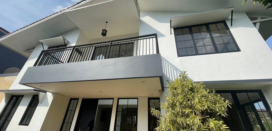 Dijual Rumah Mewah Secondary Siap Huni di Pondok Indah