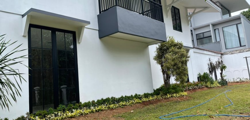 Dijual Rumah Mewah Secondary Siap Huni di Pondok Indah