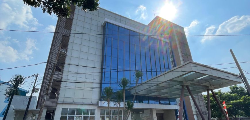Dijual Gedung Baru lokasi komersial Kebayoran lama Jakarta Selatan