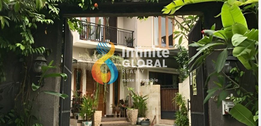 Dijual Cepat Rumah Tropical Cantik Lokasi Tenang Cilandak