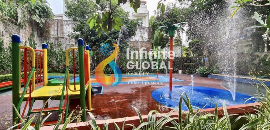 Dijual Cepat Termasuk Bangunan Dan Playground Hitung Tanah Saja