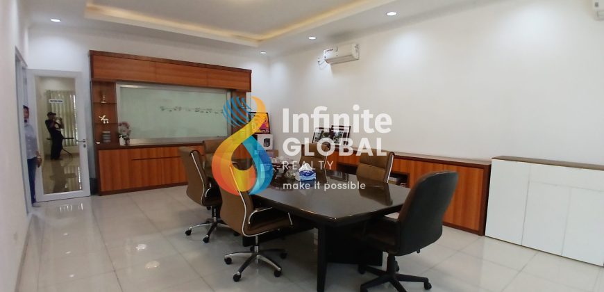 House Atau Office For Sale Jatipadang Very Strategic