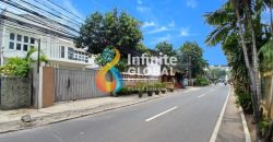 House Atau Office For Sale Jatipadang Very Strategic