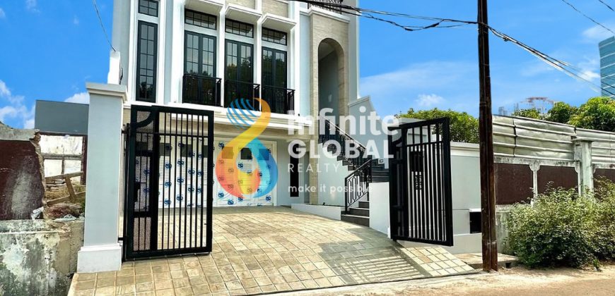 Turun Harga Brand New House Ampera Kemang