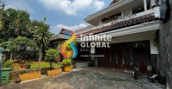 Dijual Rumah Rapih Lokasi Elite Simprug Senayan