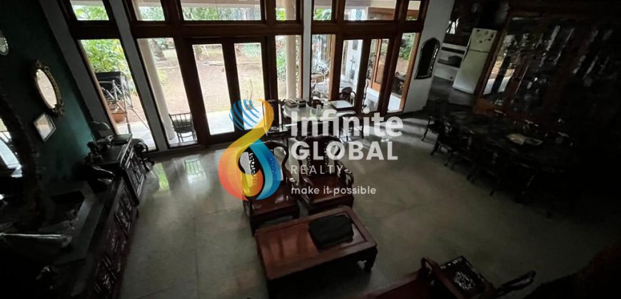Dijual Rumah Rapih Lokasi Elite Simprug Senayan