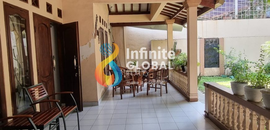 Dijual Rumah Strategis Area Condet Jakarta Timur