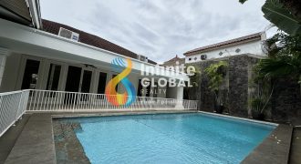 Town House For Rent Semi Furnished Near French School