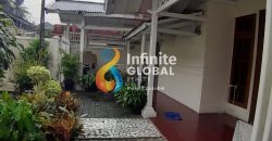 Dijual Rumah Tinggal + Kos2an 6 Kamar Kosan Aktif