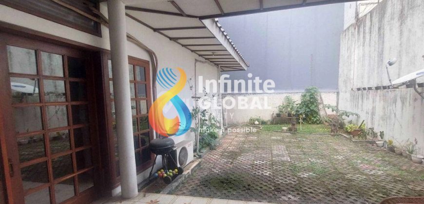 Dijual Rumah Lokasi Sangat Strategis di Kawasan Bisnis Kuningan