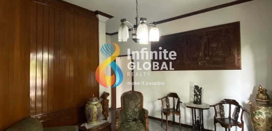 Dijual Rumah Area Pondok Indah Classic Design Dekat Dengan PIM